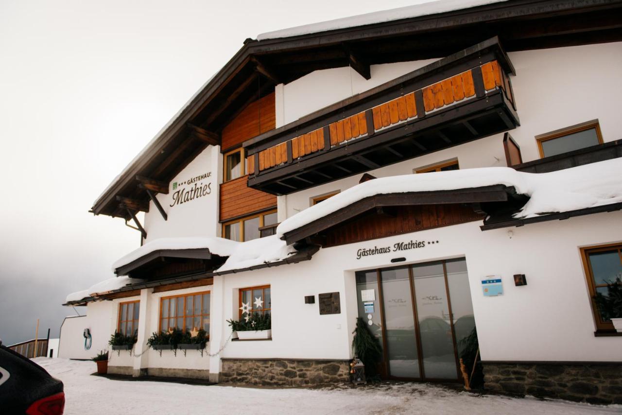 Hotel Gaestehaus Mathies Mittelberg Esterno foto