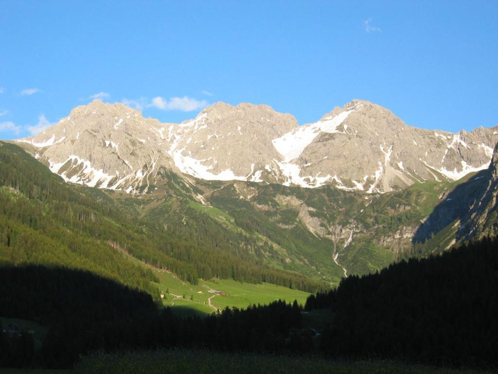 Hotel Gaestehaus Mathies Mittelberg Esterno foto